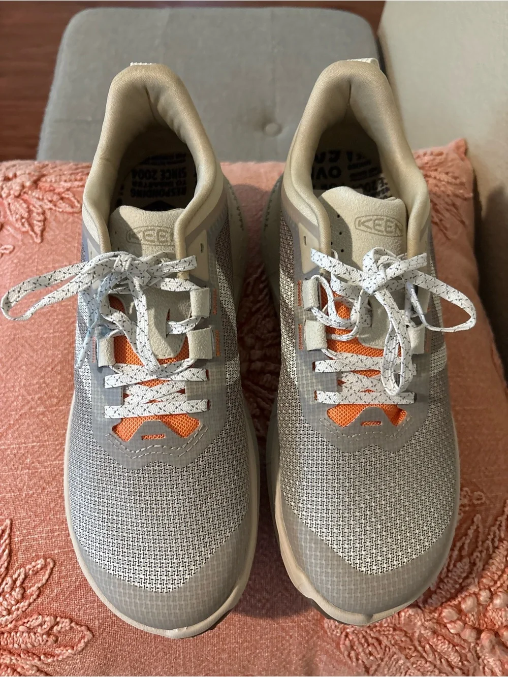 Keen 450 Dirt Sneaker Women's Size 8 in Birch/Nectarine